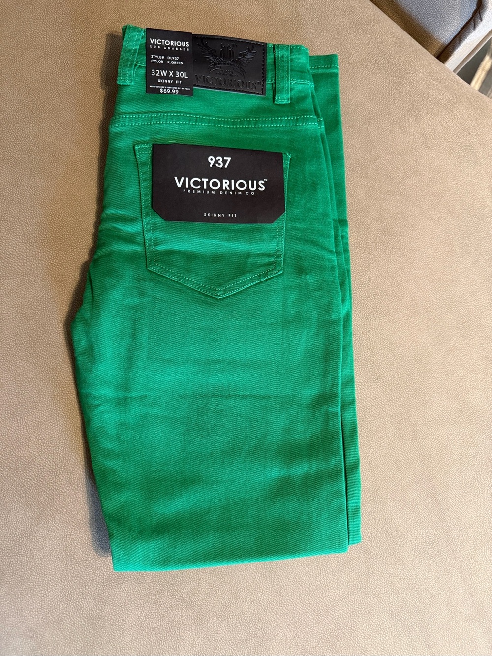 Victorious 937 Slim/Fitted Men's Jeans in Green NWT 32x30